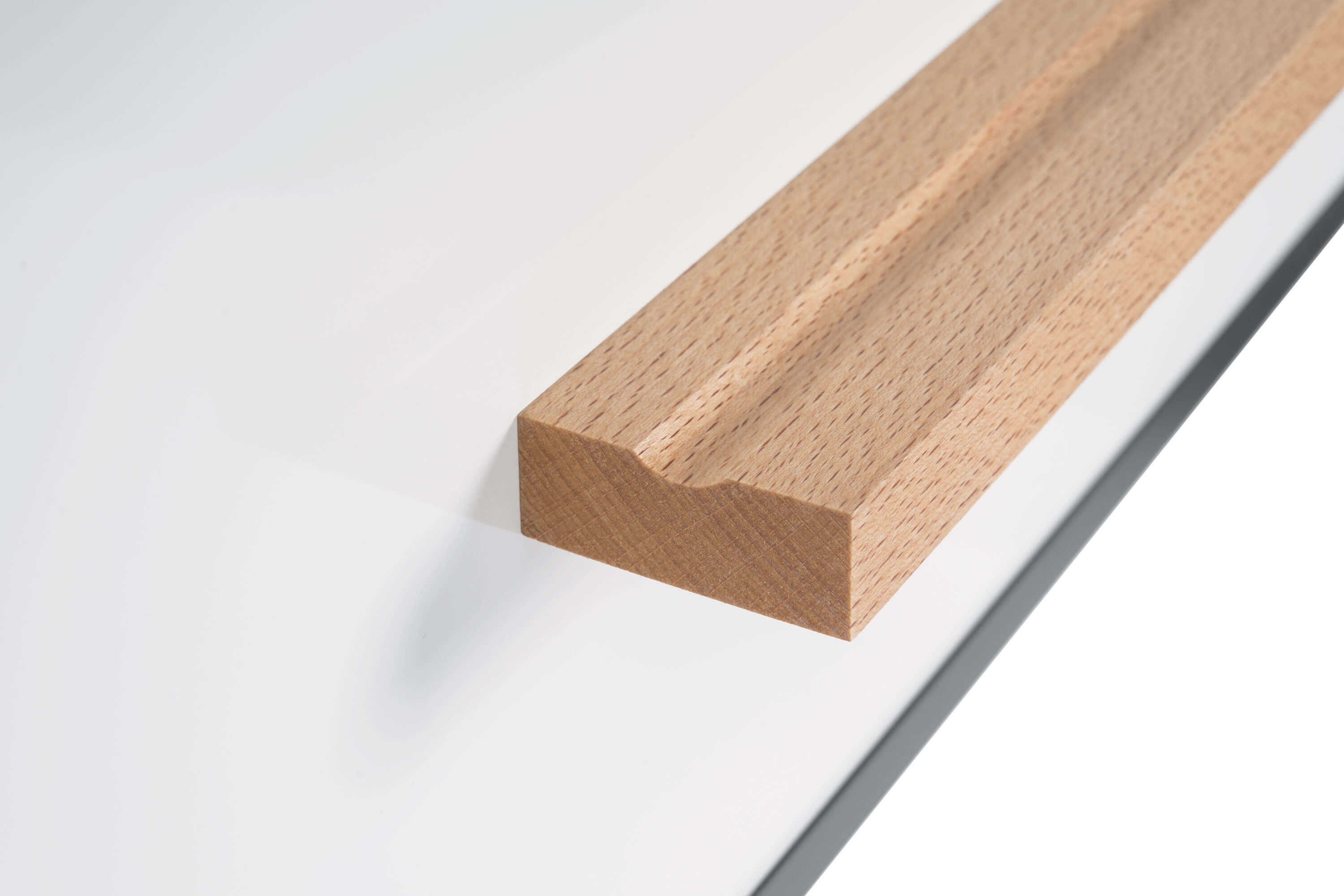 Wooden Magnetic Tray - imagem 8